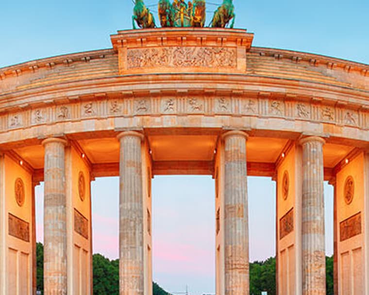 Berlin landmark colonnade